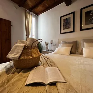 https://a-casa-di-anna.it-tuscanyhotel.com
