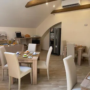 https://attic-room.hotels-amalfi.com